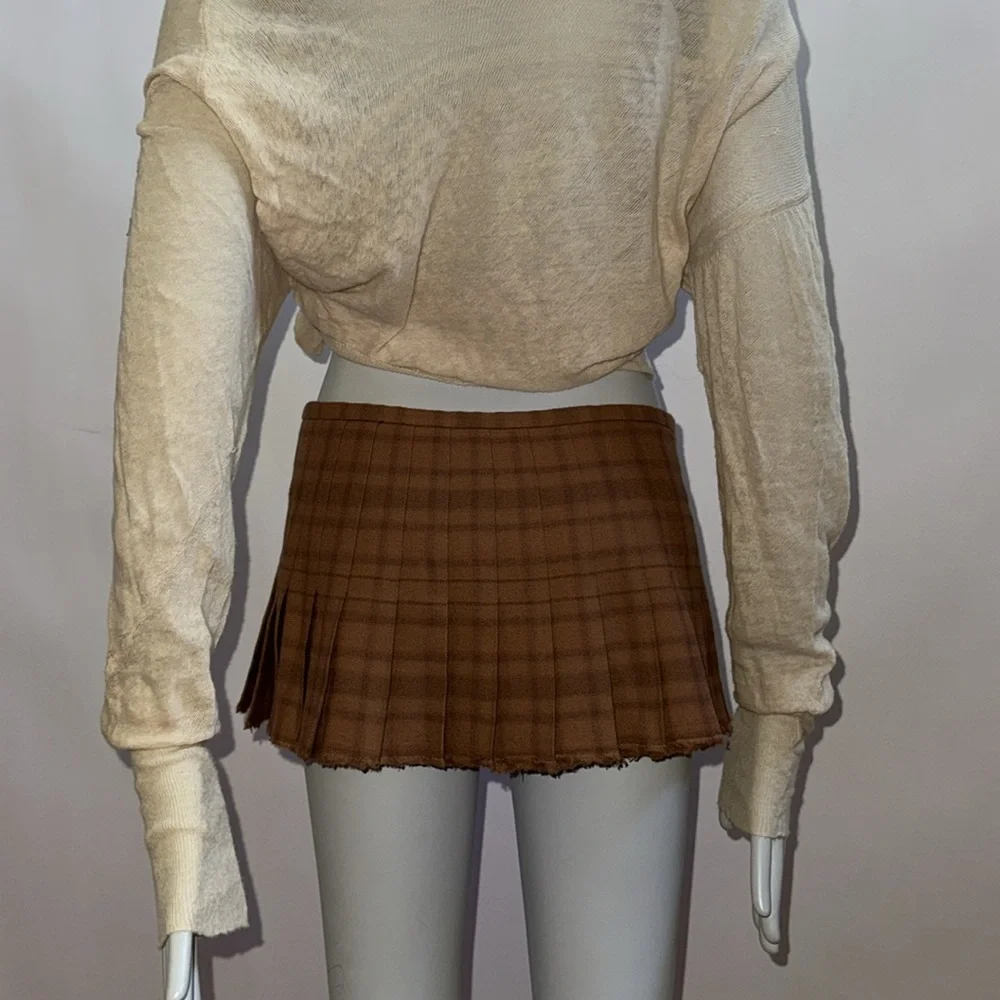 Vivienne Westwood AW16 NWT “MINI KILT” RARE SMALL - Picture 16 of 16